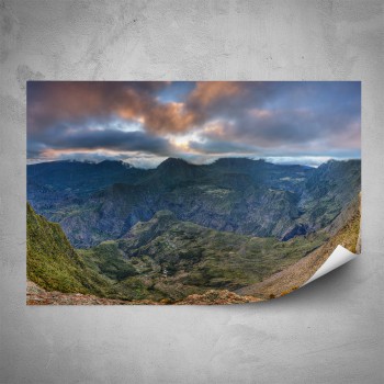 Plakát - Pohled na horské údolí